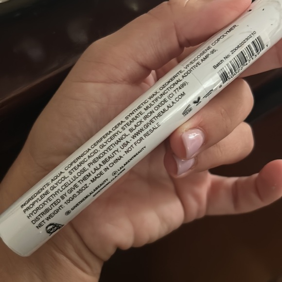 Give them lala beauty mascara - Picture 4 of 5